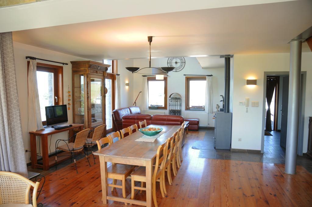 Villa A côté de l'Epicerie Bonsin Habitación foto